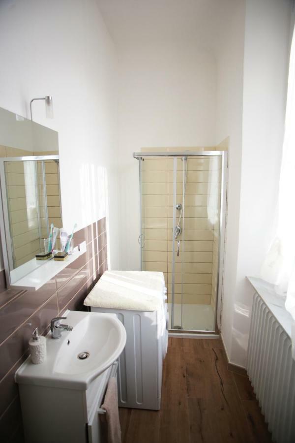 Casa Viorica Hotel Ancona Bagian luar foto